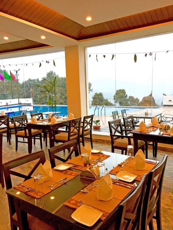 פוקהרה Himalayan Front Hotel By Kgh Group מראה חיצוני תמונה